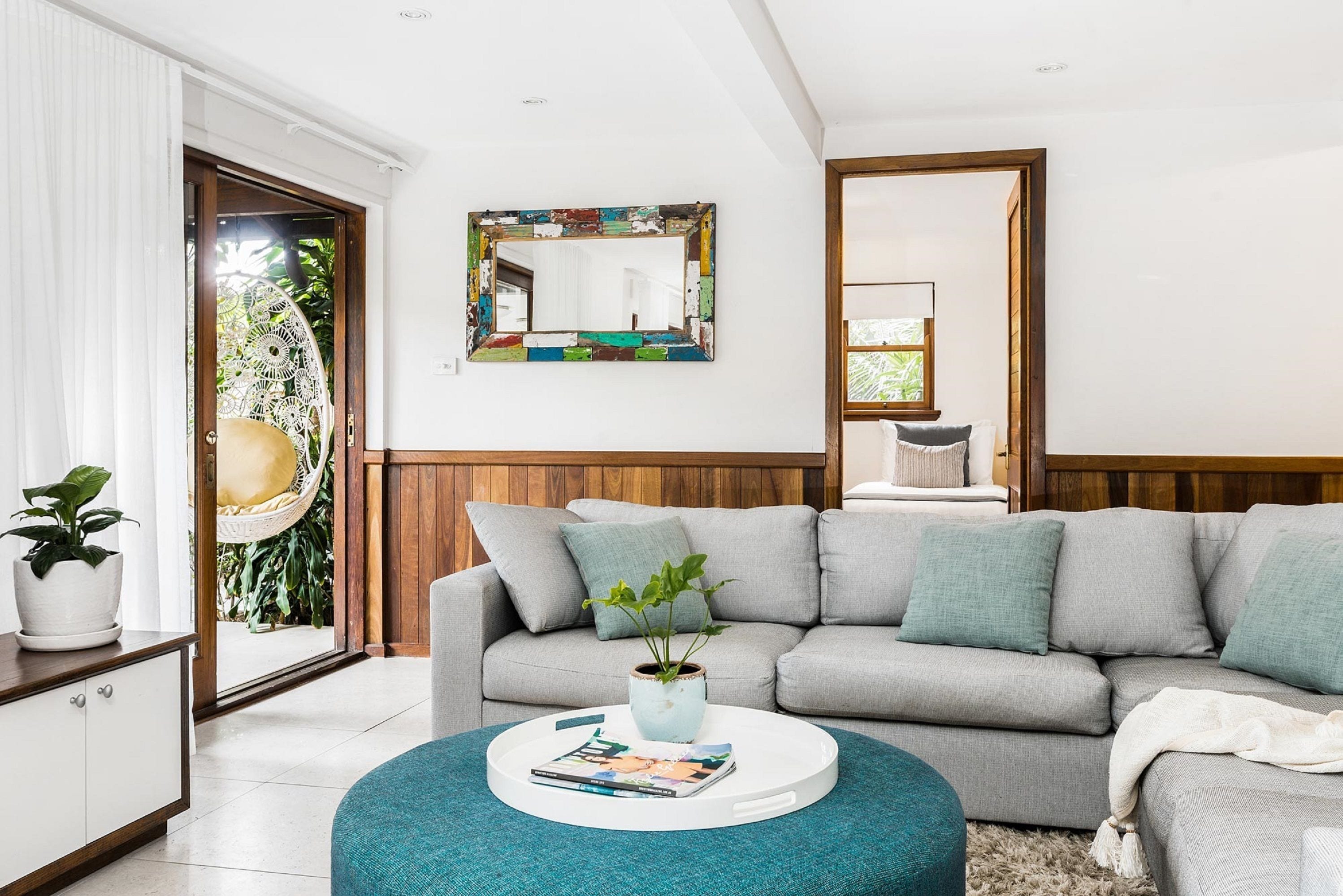 Byron Blisshouses Complex