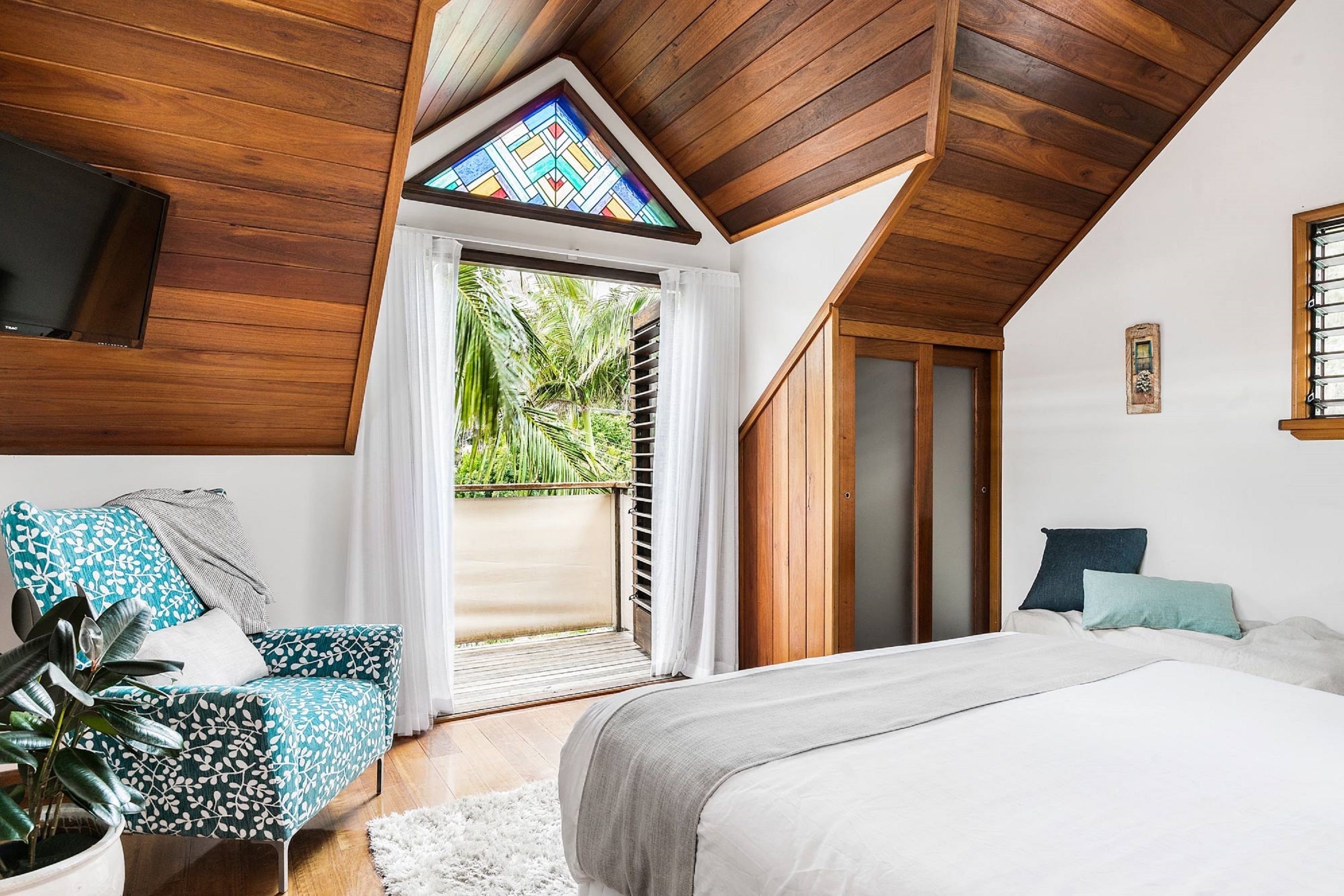 Byron Blisshouses Complex