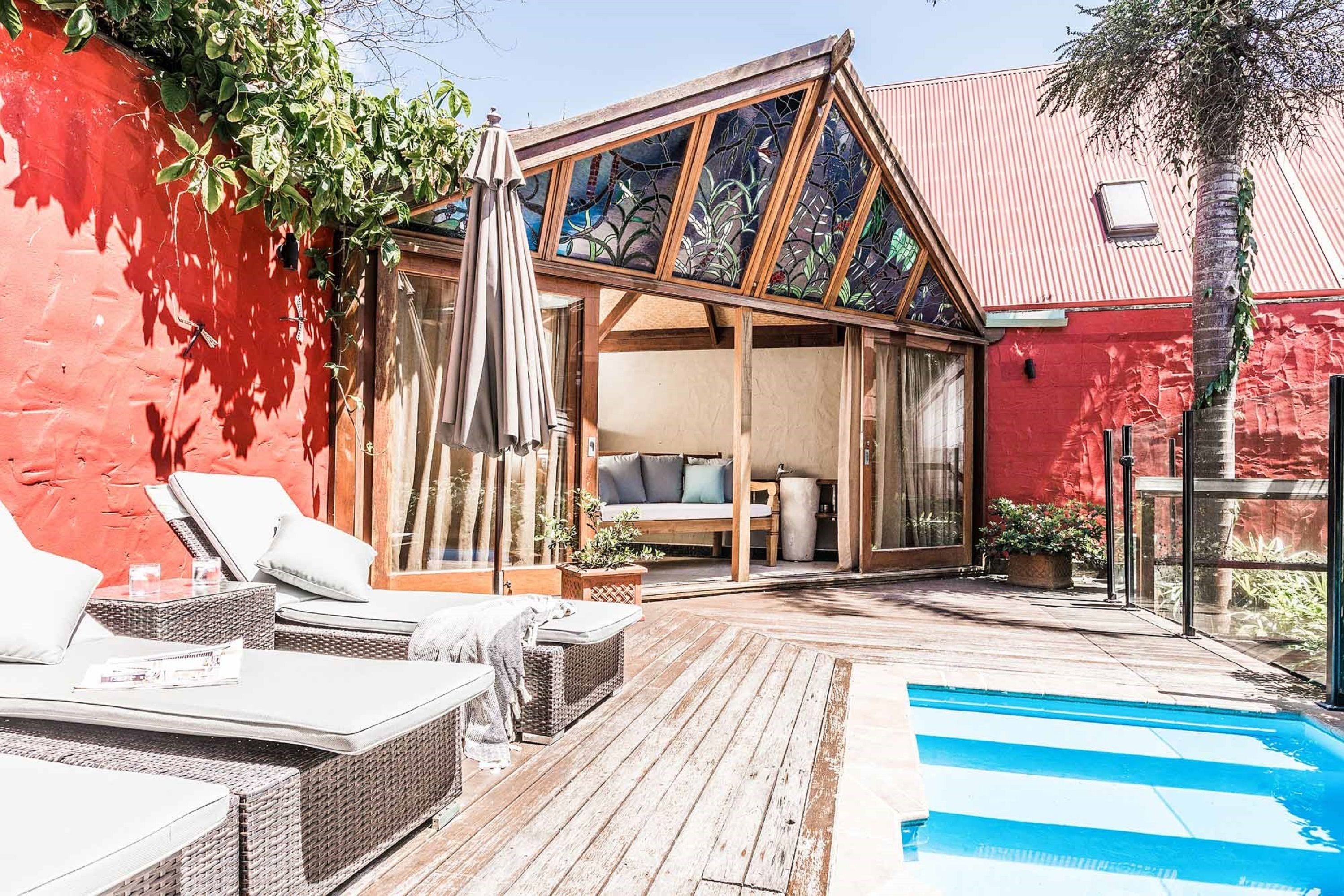 Byron Blisshouses Complex