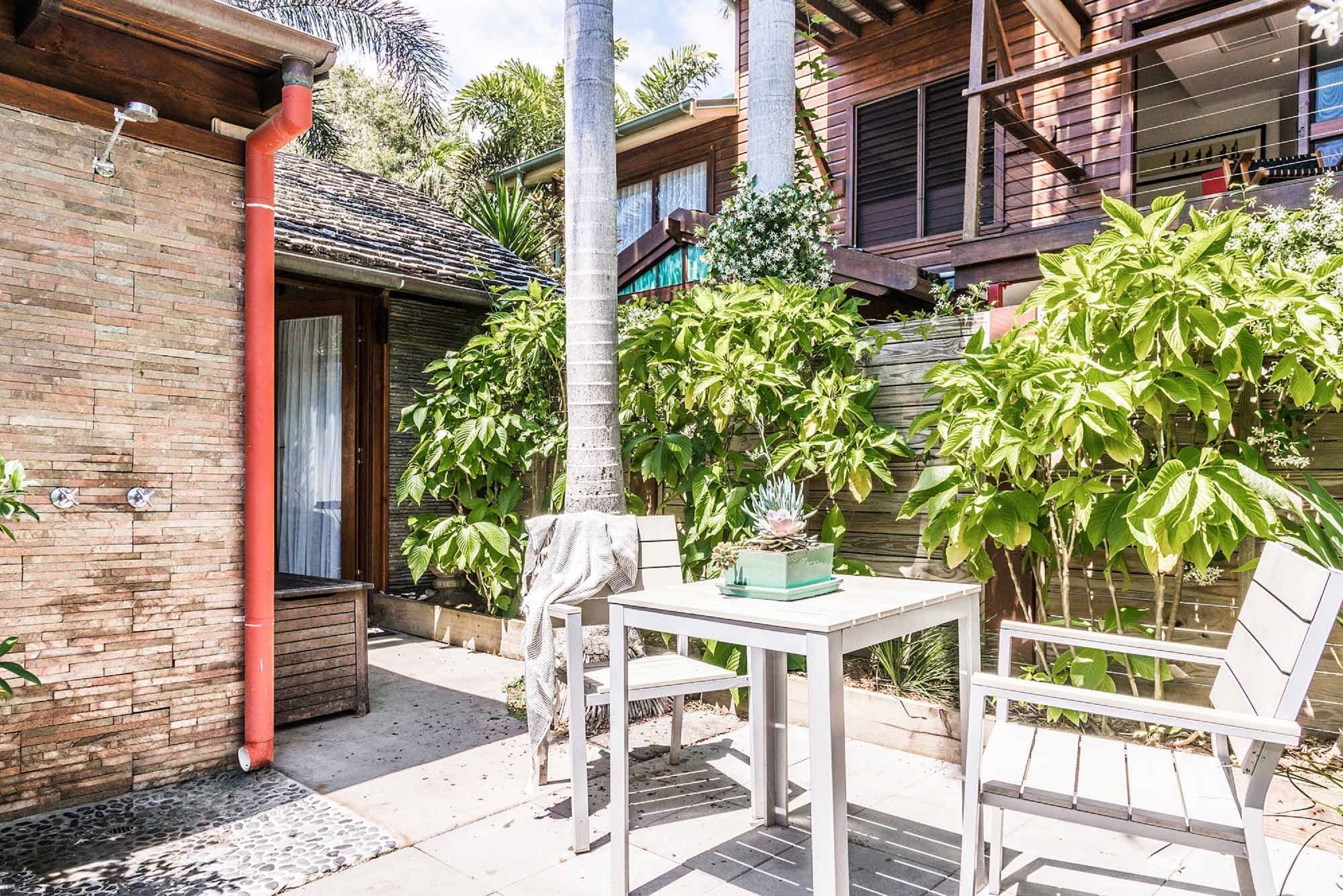 Byron Blisshouses Complex