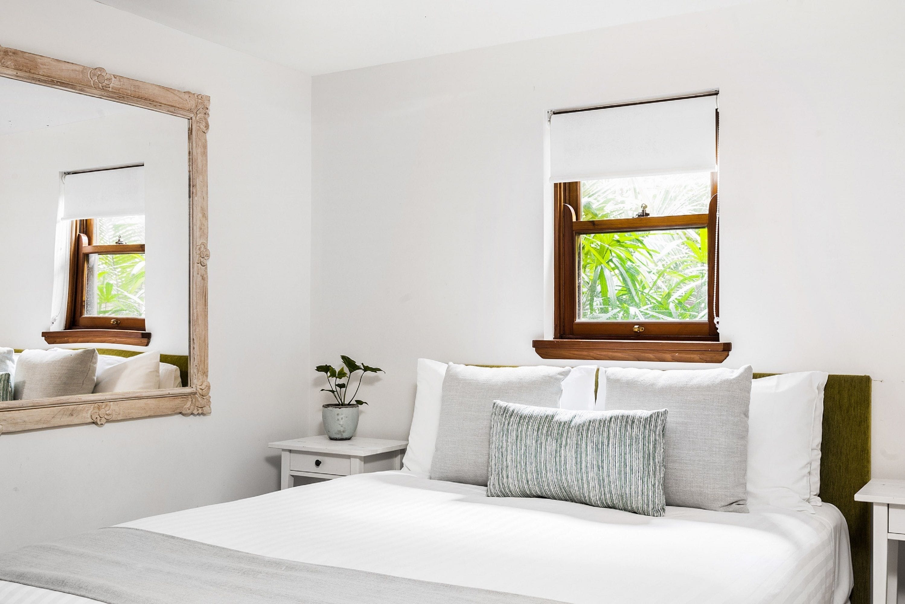 Byron Blisshouses Complex