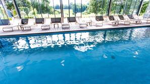 Piscine couverte