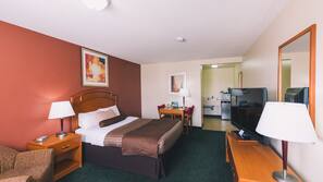 Desk, rollaway beds, free WiFi