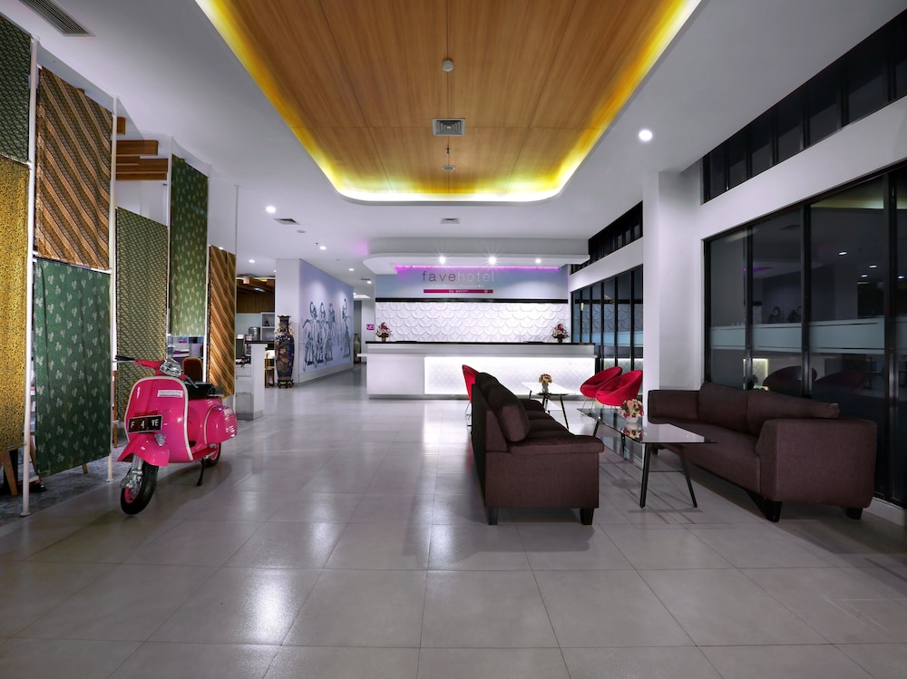 Exterior Featured Image Interior Entrance Exterior Featured Image Interior Entrance