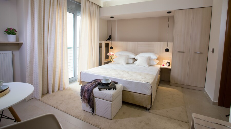 Polis Apartments