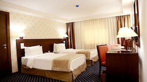Premium bedding, in-room safe, desk, iron/ironing board