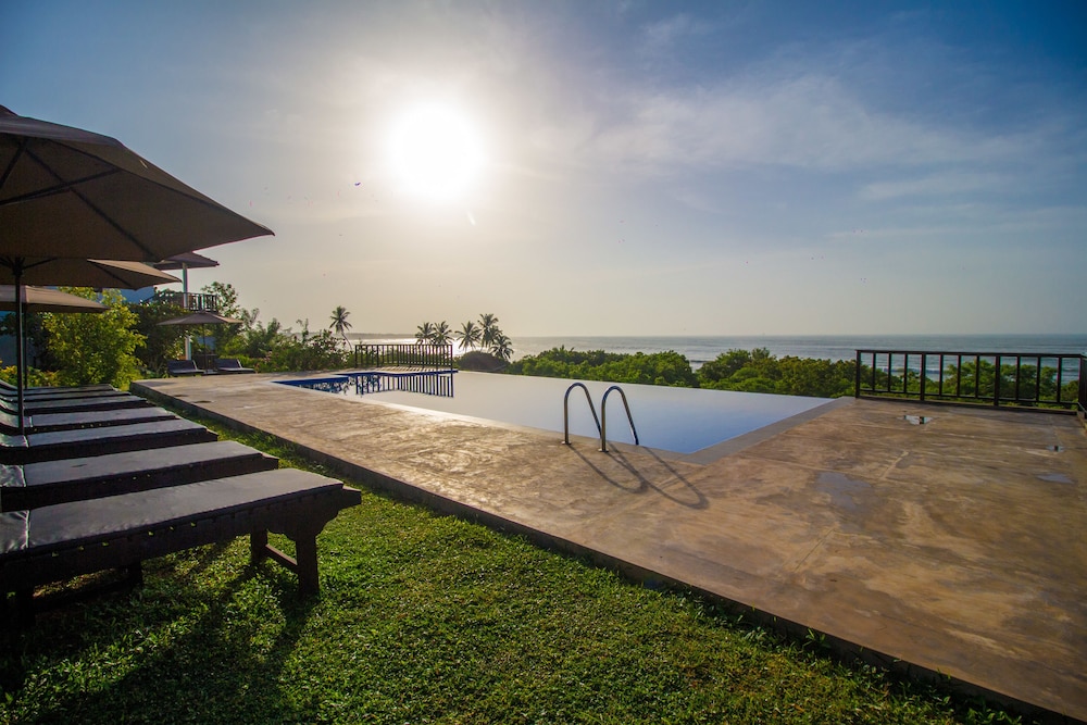 Hotel Rekawa Beach Sri Lanka Hotel Rekawa Beach Sri Lanka