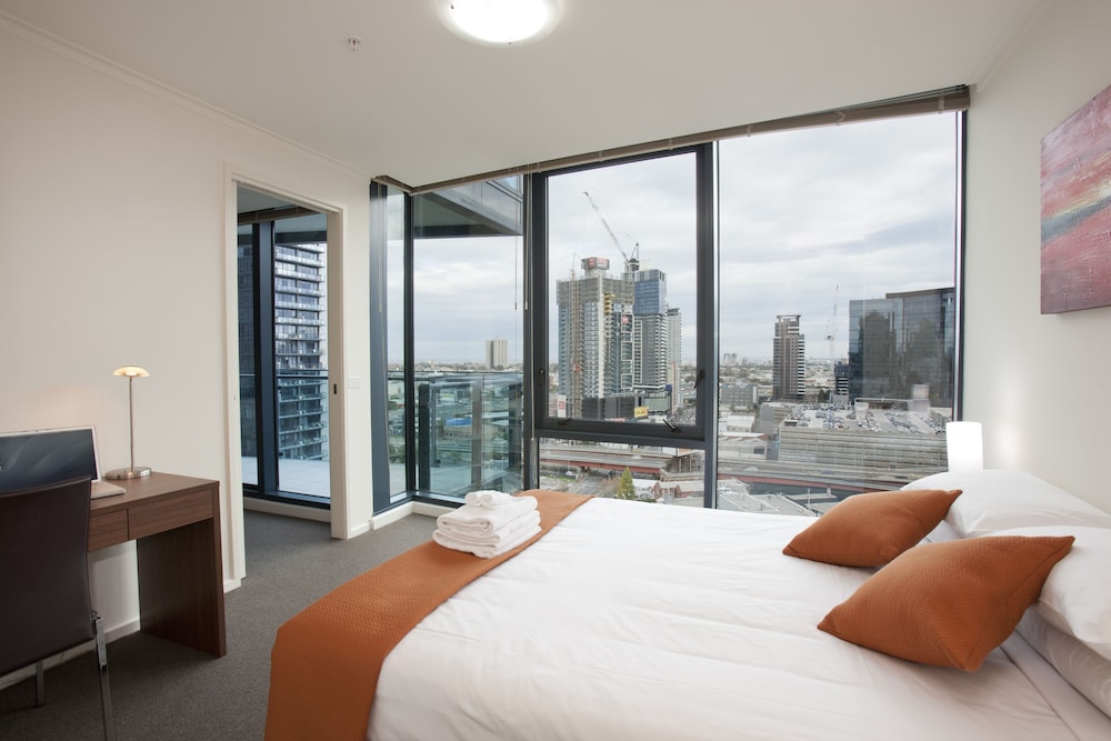 28 Nights Apartments