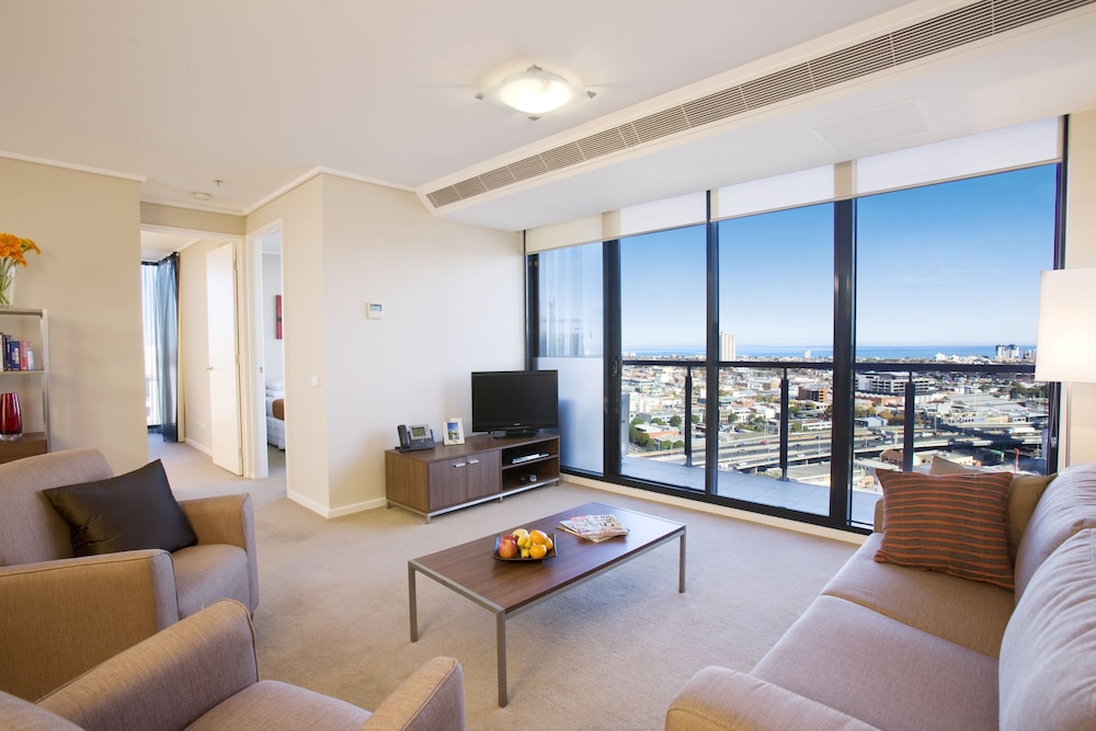 28 Nights Apartments