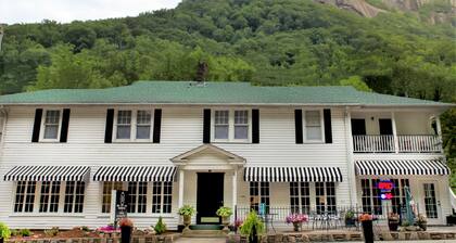 Broad River Inn