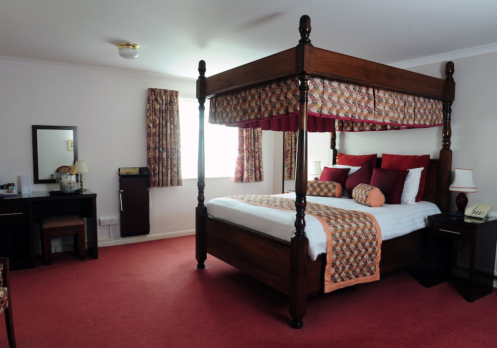 Little Silver Country Hotel in Tenterden Best Rates & Deals on Orbitz