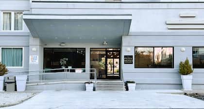The Plaza On The Pike Hotel Atlantic City West by OYO
