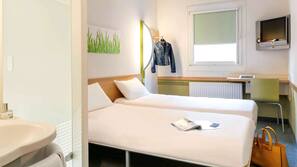 Schreibtisch, kostenloses WLAN, Bettwäsche, Barrierefreiheit