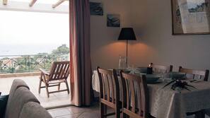 In-room dining