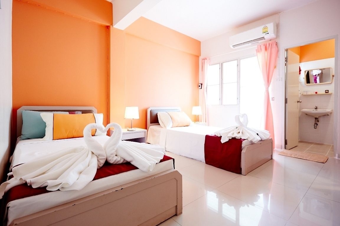 ウィー トレイン ホテル ドンムアン 口コミ 部屋写真 料金 お得情報 エクスペディア