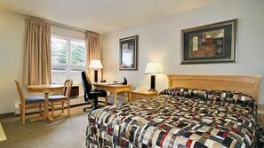 Desk, free cots/infant beds, free WiFi