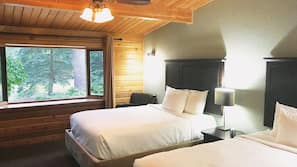 1 bedroom, minibar, desk, iron/ironing board