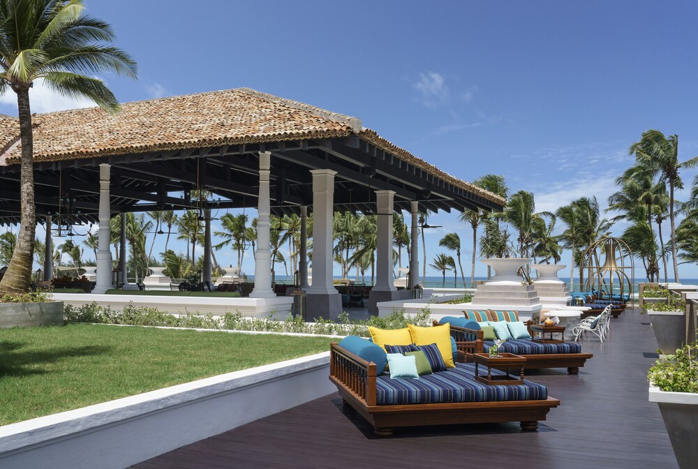 香格里拉汉班托塔高尔夫 SPA 度假村