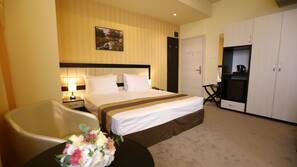 Minibar, in-room safe, desk, blackout curtains