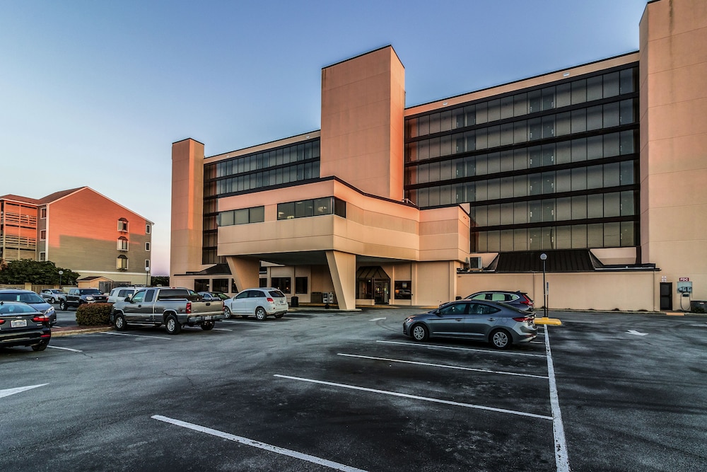 The Inn At Pine Knoll Shores in Pine Knoll Shores Best Rates & Deals on Orbitz