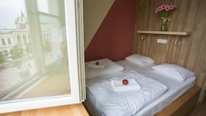 Luxe beddengoed, Tempur Pedic-bedden, gratis wifi, beddengoed
