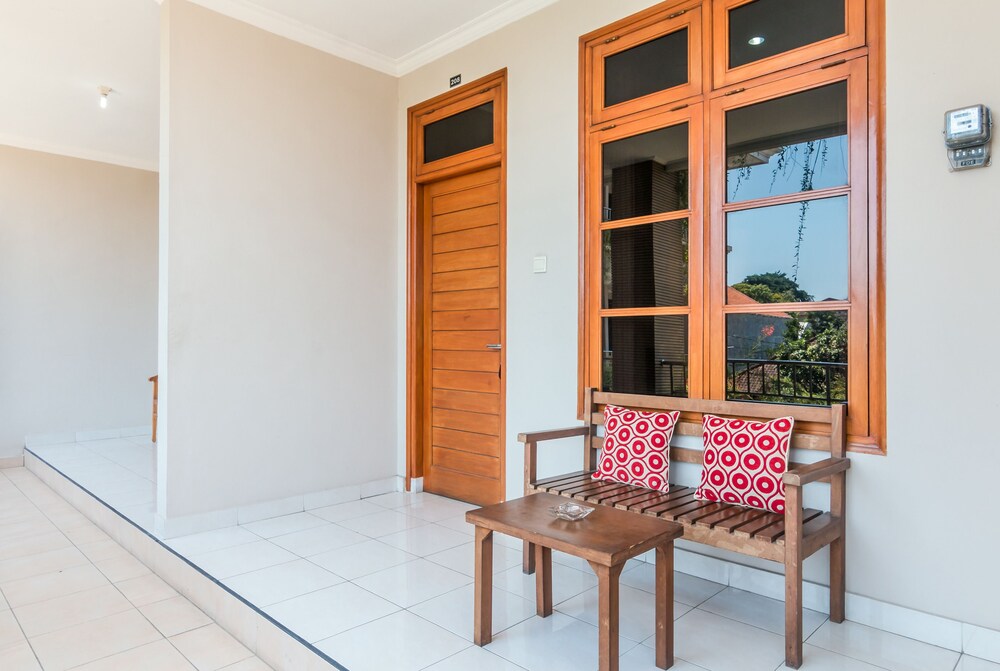 Zen Rooms Kuta Kubu Anyar Zen Rooms Kuta Kubu Anyar