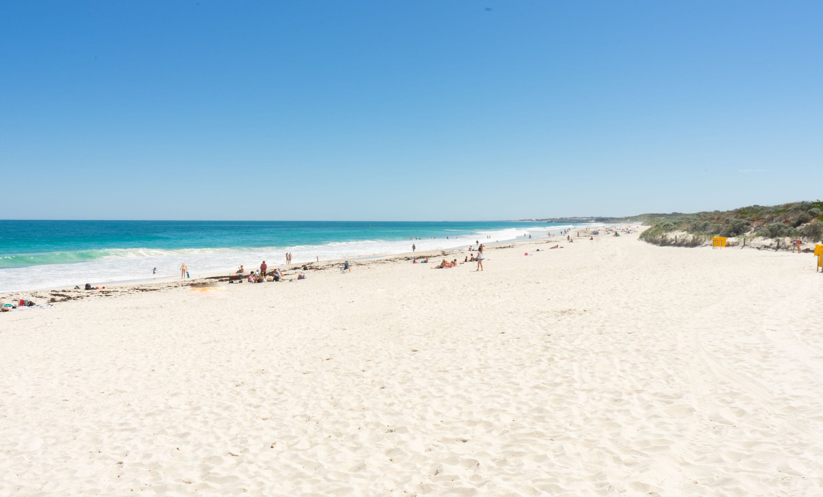 Mullaloo Beach Hotel & Apartments
