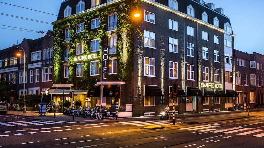 The Alfred Hotel