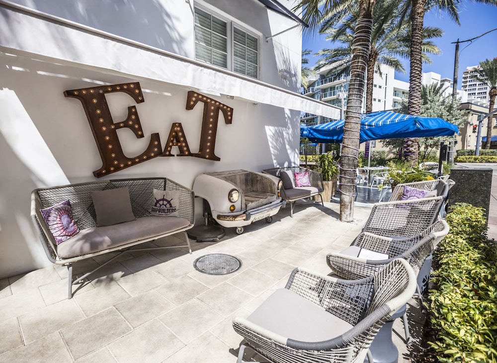 Oceanside Hotel and Suites, a South Beach Group Hotel
