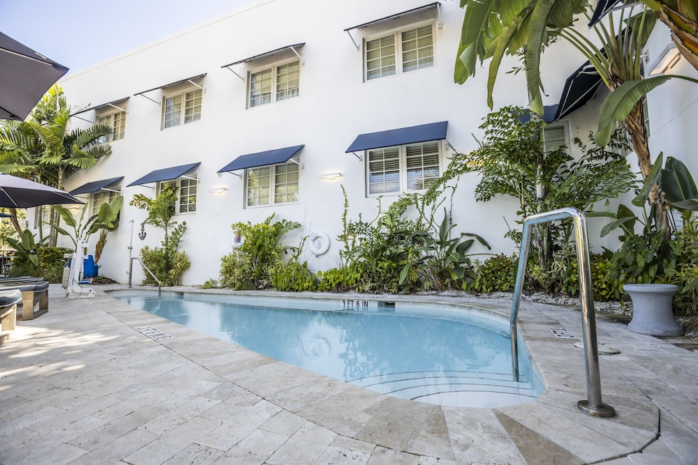 Oceanside Hotel and Suites, a South Beach Group Hotel