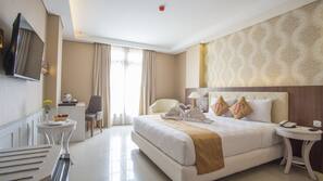 In-room safe, desk, iron/ironing board, rollaway beds