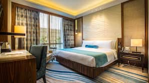 Premium bedding, in-room safe, desk, blackout curtains