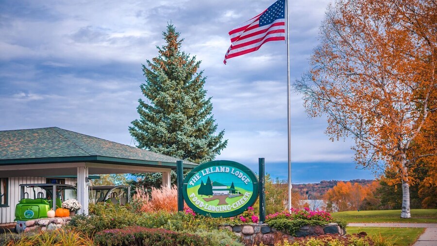 Leland Lodge