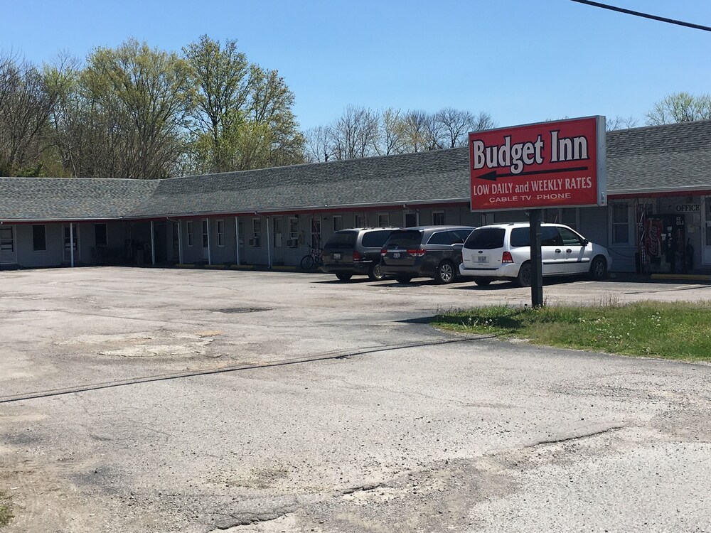 Budget Inn Du Quoin in Du Quoin Best Rates & Deals on Orbitz