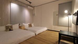 Rollaway beds, free WiFi