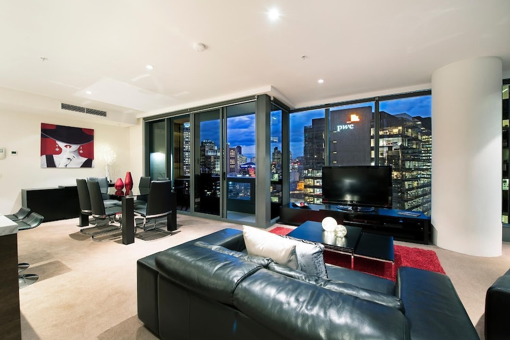 Platinum Apartments at Freshwater