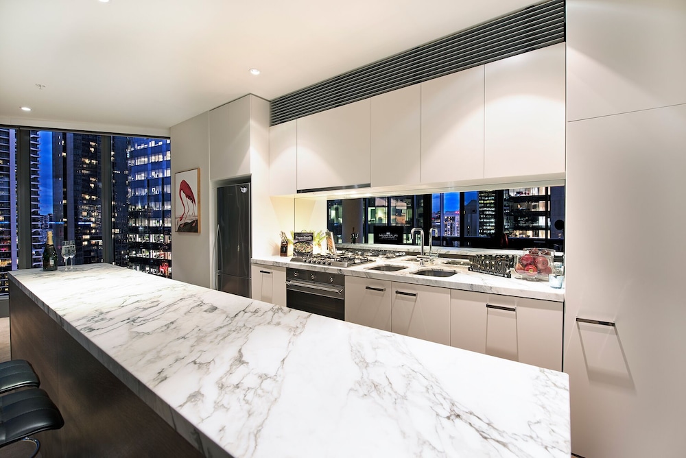 Platinum Apartments at Freshwater