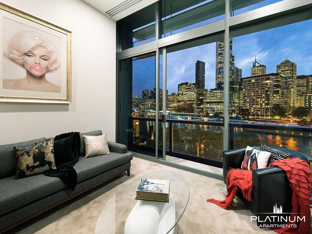 Platinum Apartments at Freshwater
