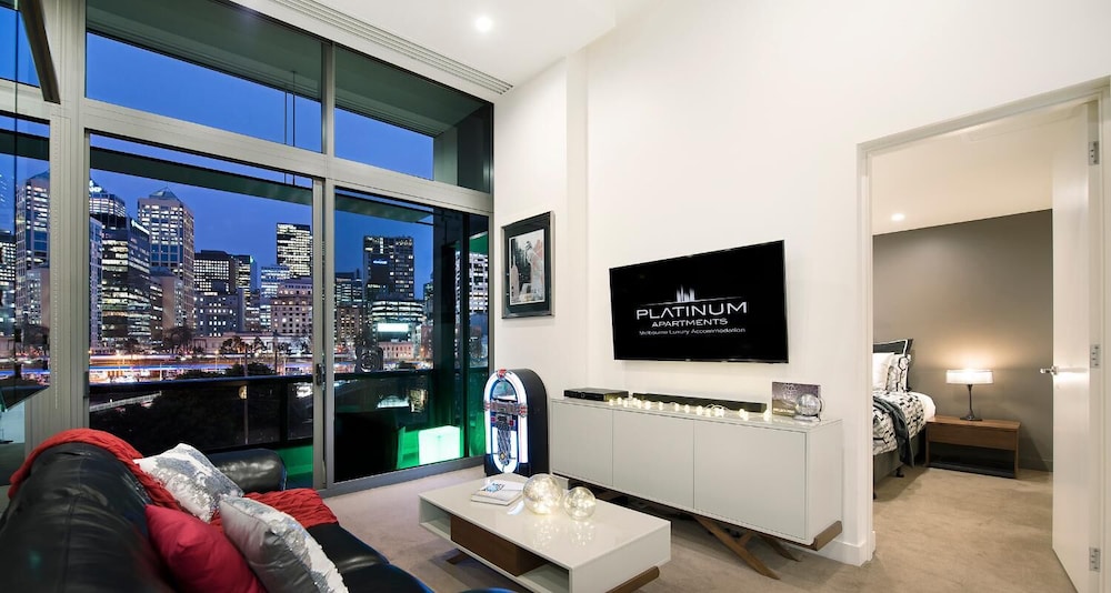 Living room, Platinum Apartments at Freshwater