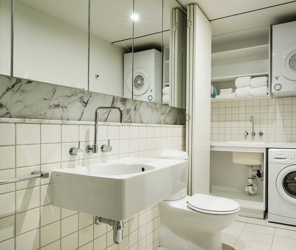 Platinum Apartments at Freshwater