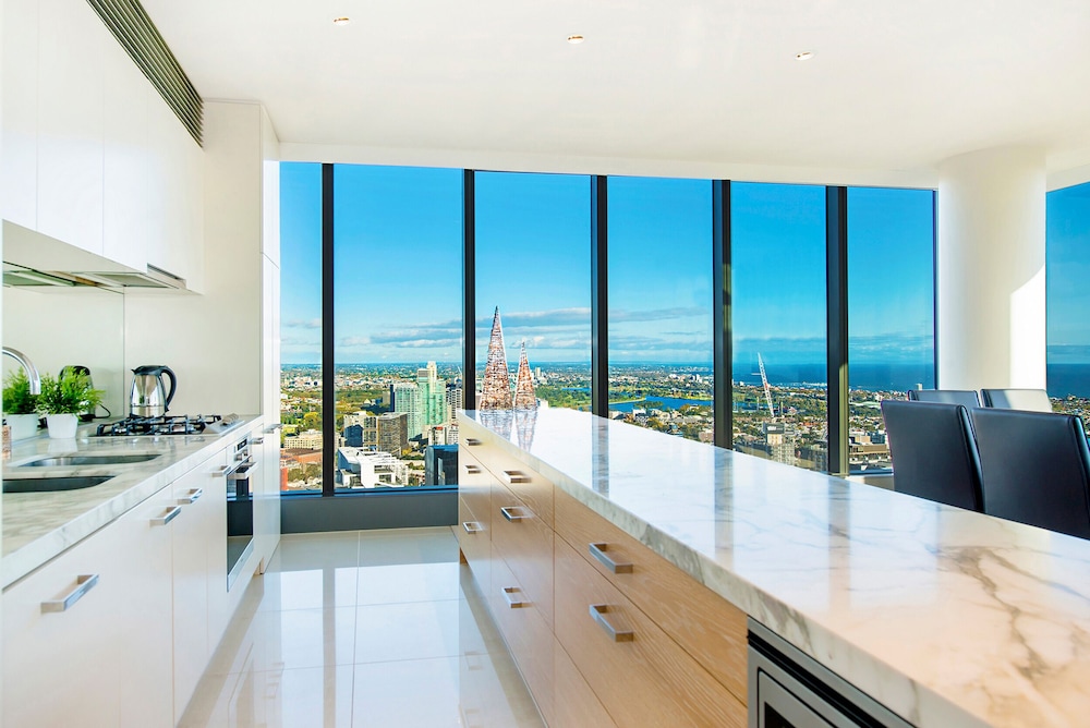Platinum Apartments at Freshwater