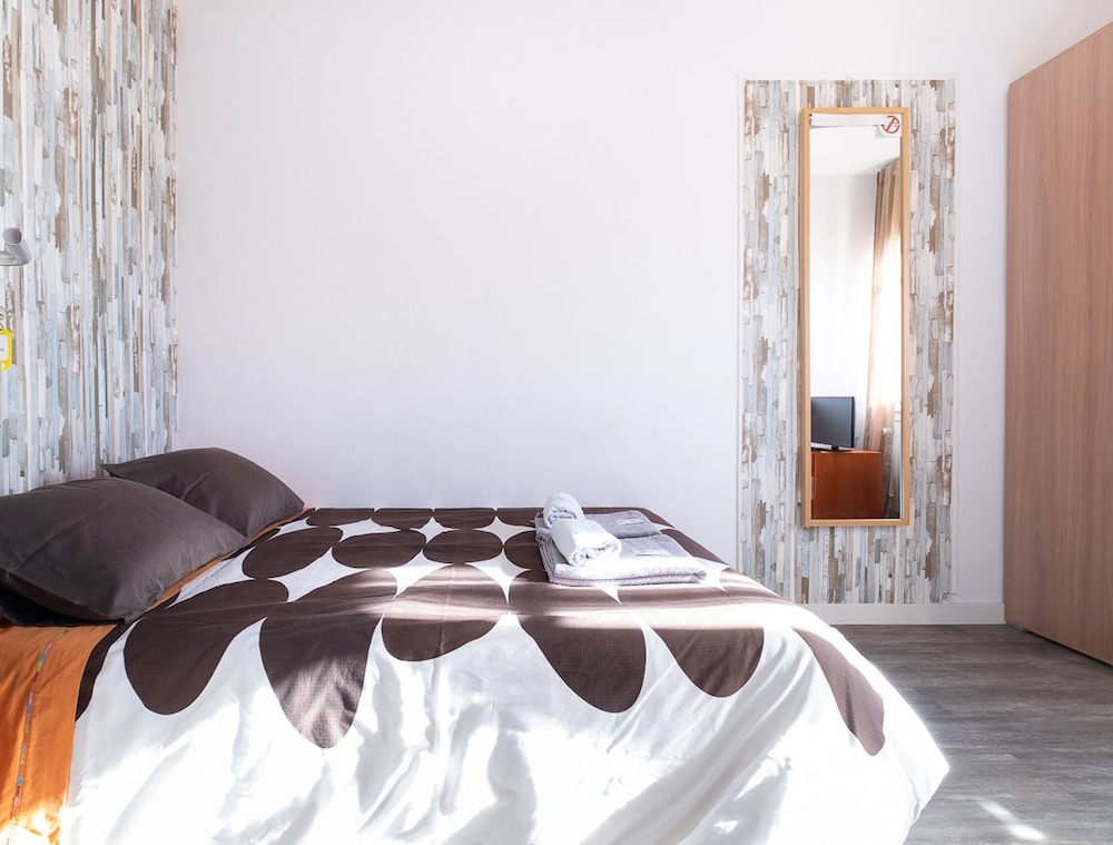 Photo - Fonda Chavarria