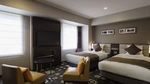 In-room safe, desk, laptop workspace, iron/ironing board