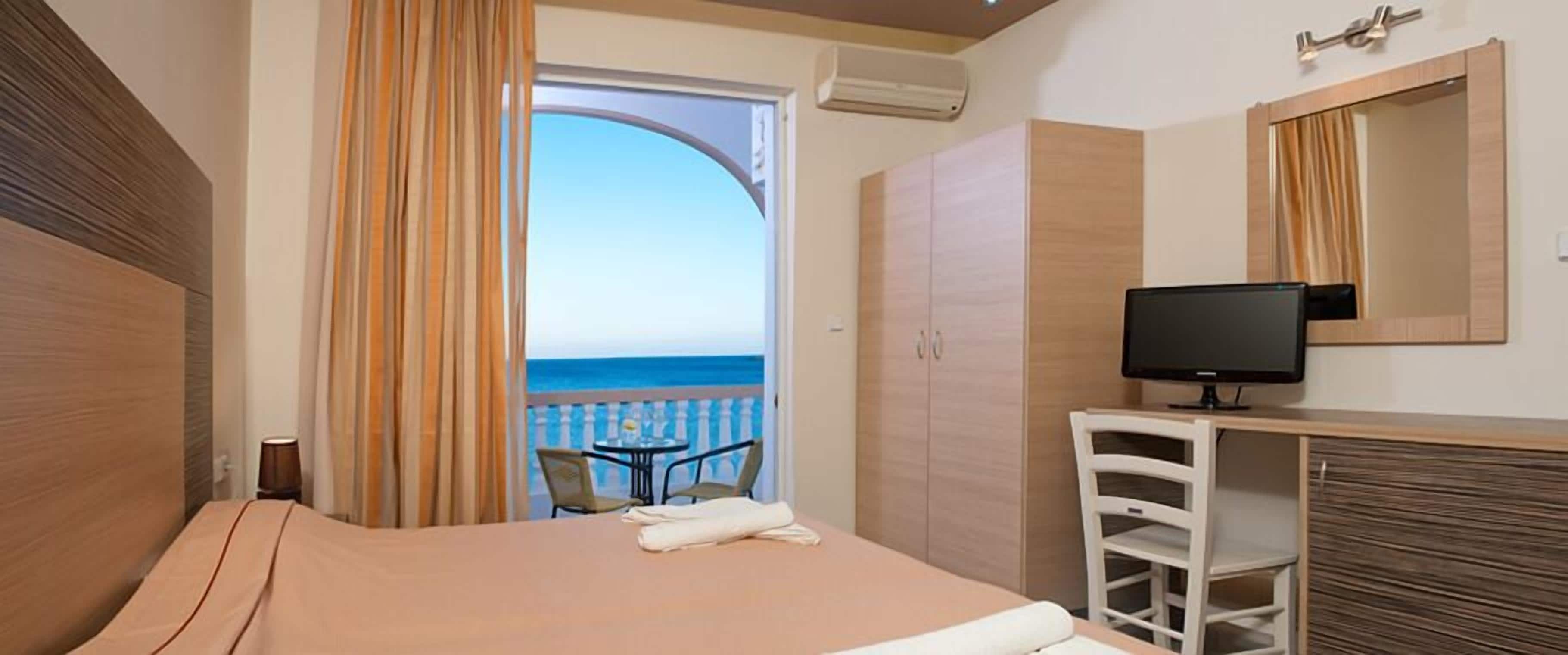 Delfini Beach Hotel in Archángelos, Greece