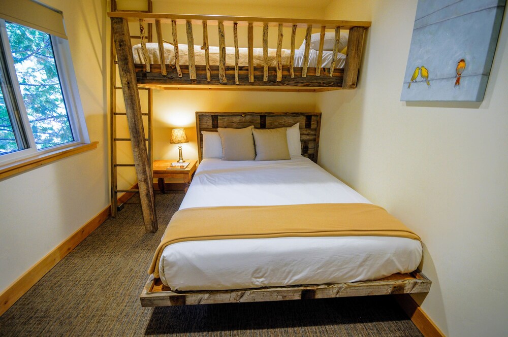 Tahoe Vistana Inn in Tahoe Vista Best Rates & Deals on Orbitz