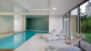 Piscine couverte