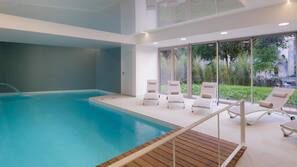 Piscine couverte