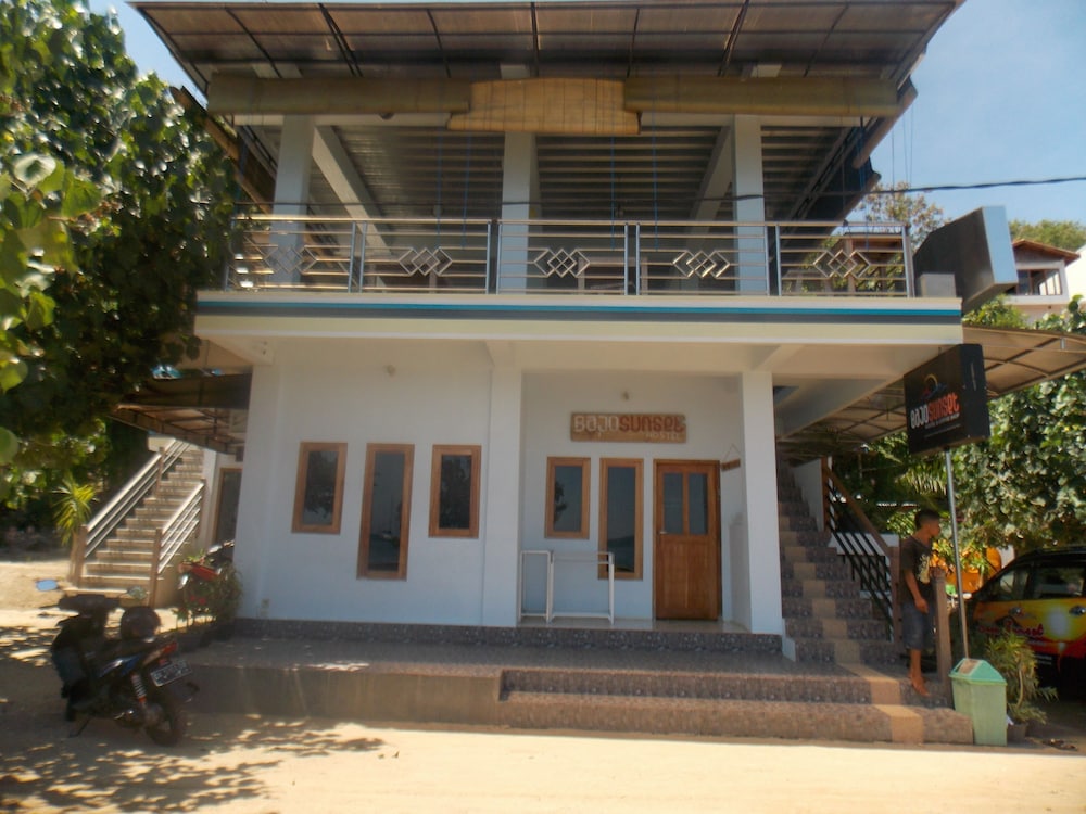 Bajo Sunset Hostel in Labuan Bajo, Indonesia
