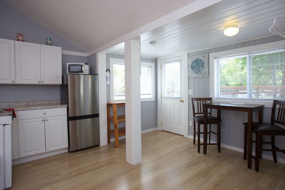 Drakes Island Resort in Wells Best Rates & Deals on Orbitz