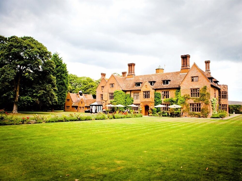 Woodhall Manor in Woodbridge Hotel Rates & Reviews on Orbitz
